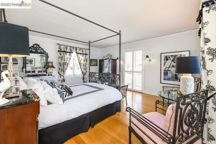 720 Palmera Ct, Alameda, California 94501