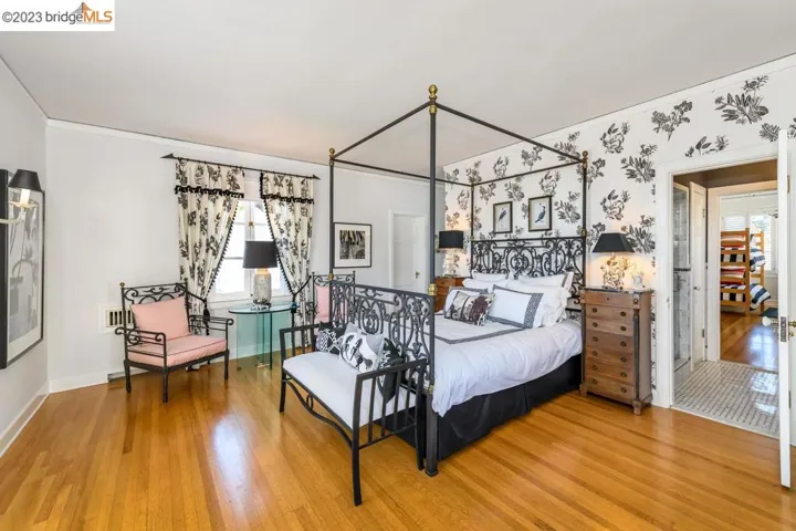 720 Palmera Ct, Alameda, California 94501