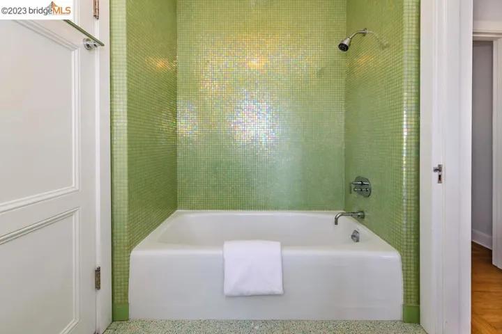 720 Palmera Ct, Alameda, California 94501