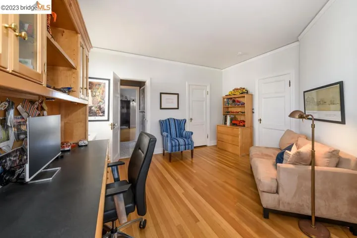 720 Palmera Ct, Alameda, California 94501