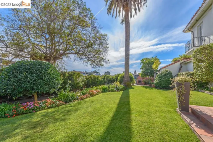 720 Palmera Ct, Alameda, California 94501