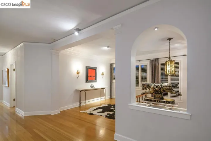 720 Palmera Ct, Alameda, California 94501