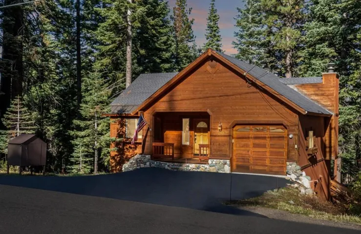 14128 Hansel Avenue, Truckee, California 96161