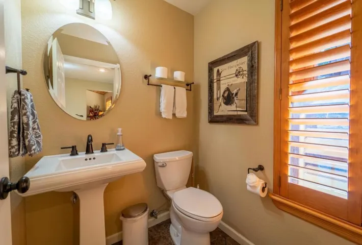 14128 Hansel Avenue, Truckee, California 96161