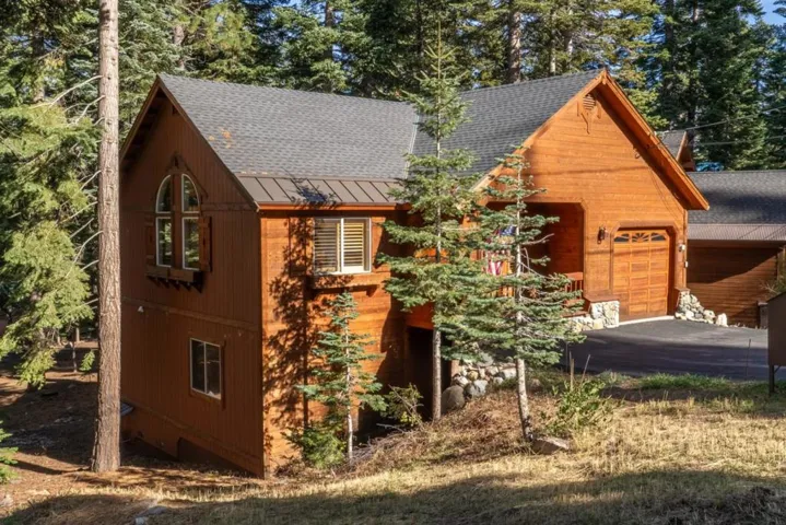 14128 Hansel Avenue, Truckee, California 96161