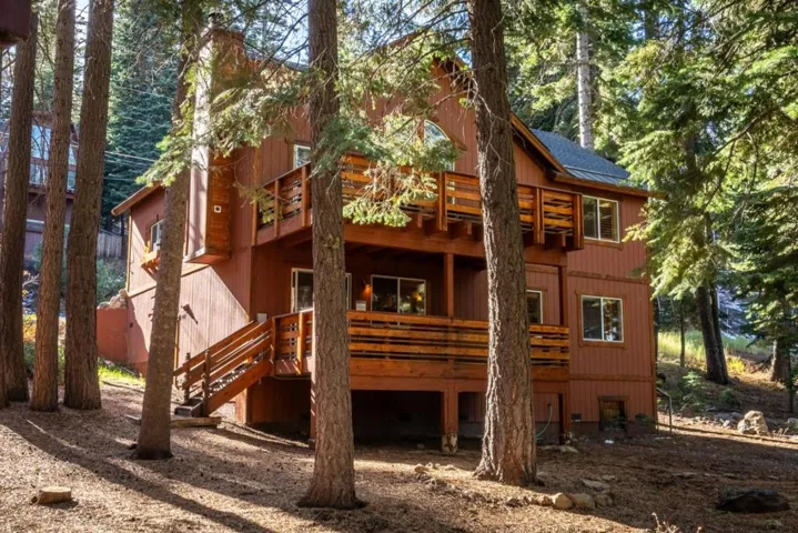 14128 Hansel Avenue, Truckee, California 96161