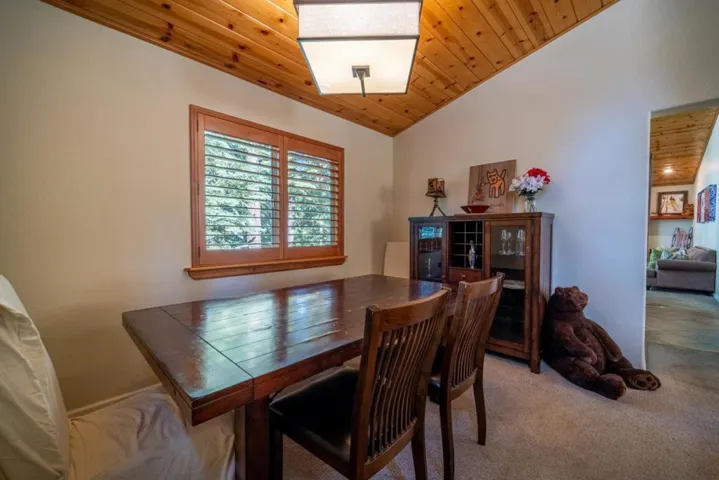 14128 Hansel Avenue, Truckee, California 96161