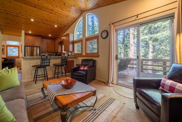 14128 Hansel Avenue, Truckee, California 96161