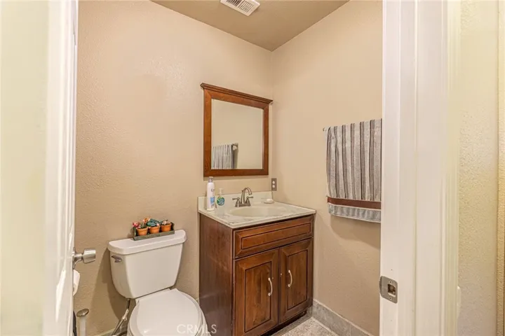 1/2 Bath Downstairs