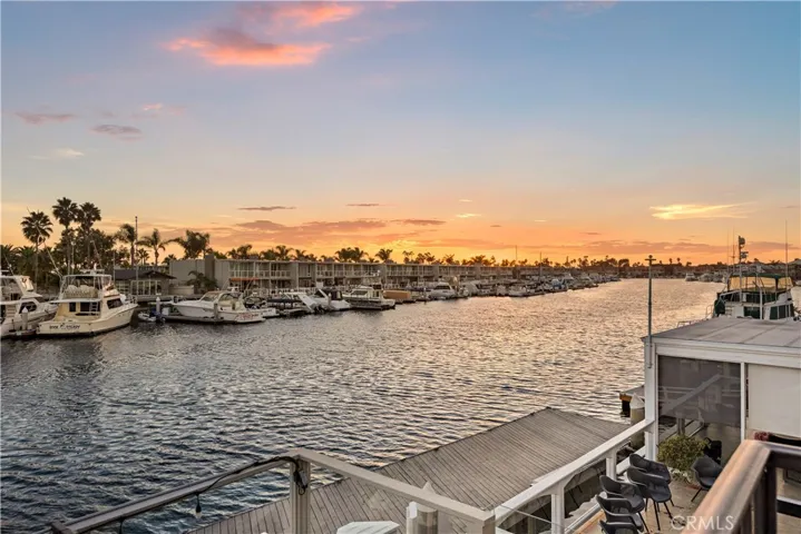 17019 Edgewater Lane, Huntington Beach, California 92649