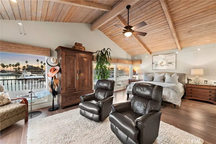 17019 Edgewater Lane, Huntington Beach, California 92649