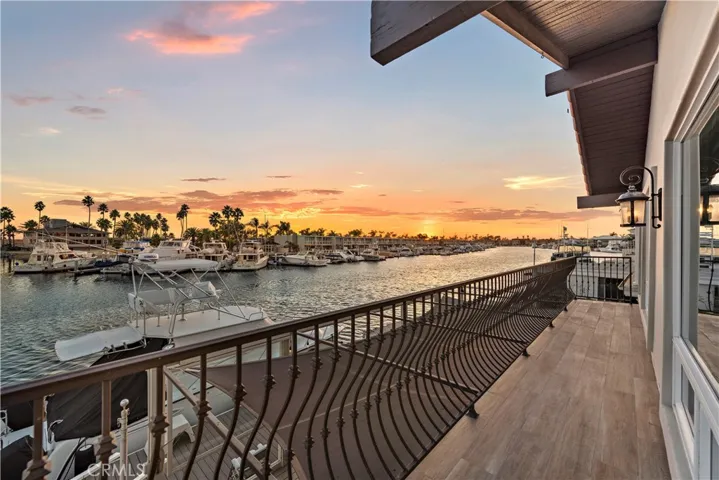 17019 Edgewater Lane, Huntington Beach, California 92649