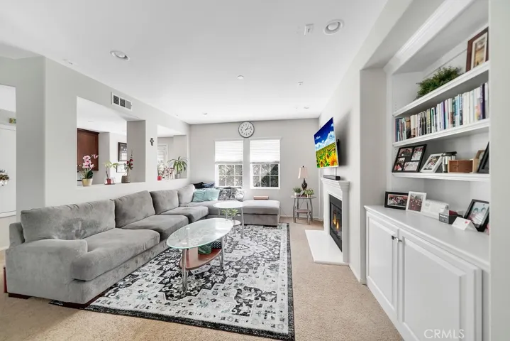 15231 Calverton Way, Tustin, California 92782