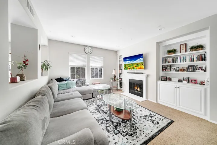 15231 Calverton Way, Tustin, California 92782