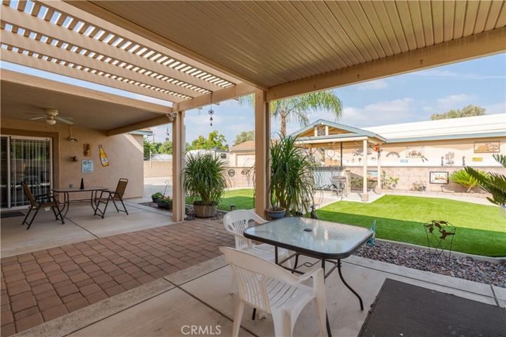 18140 Marygold Avenue, Bloomington, California 92316