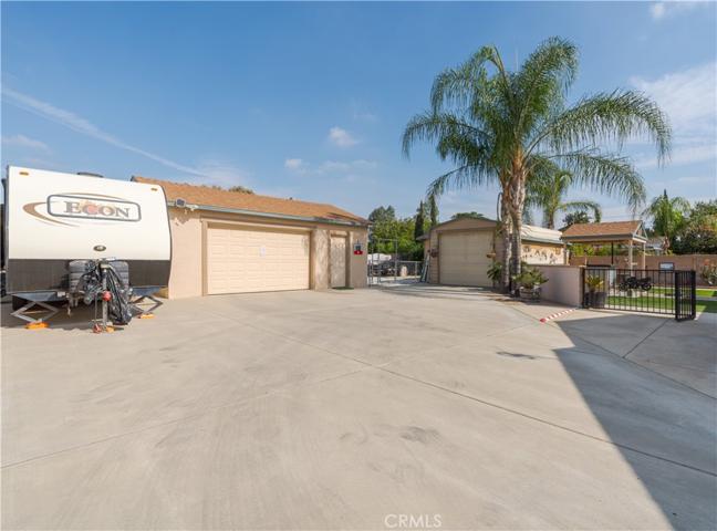 18140 Marygold Avenue, Bloomington, California 92316