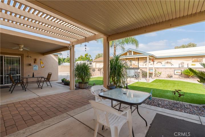 18140 Marygold Avenue, Bloomington, California 92316