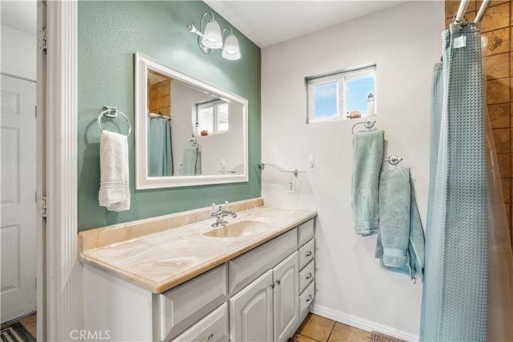 18140 Marygold Avenue, Bloomington, California 92316