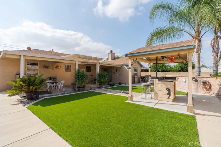 18140 Marygold Avenue, Bloomington, California 92316