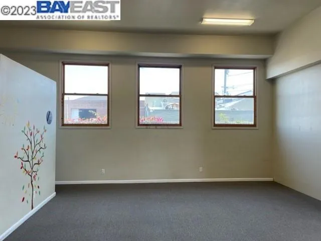 2333 Clement Ave, Alameda, California 94501