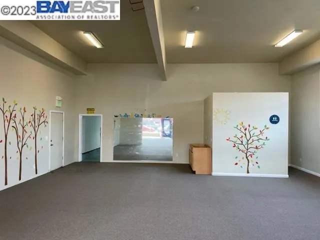 2333 Clement Ave, Alameda, California 94501