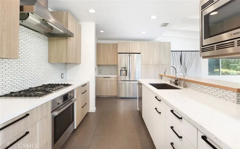 12302 Enramada Drive, North Tustin, California 92705