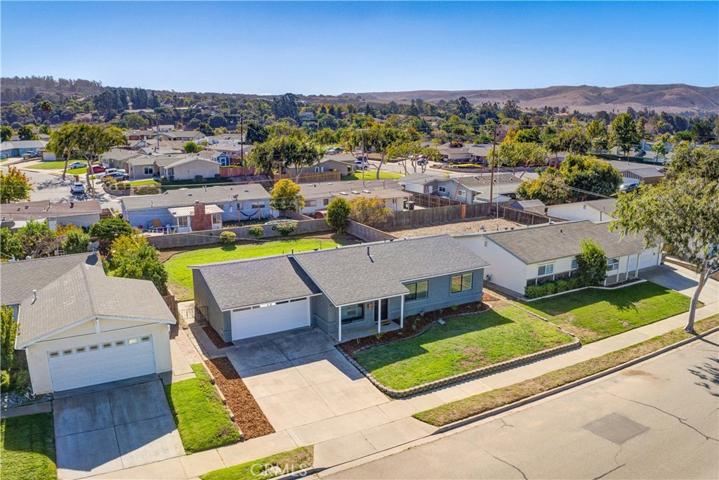 206 Jullien Drive, Santa Maria, California 93455