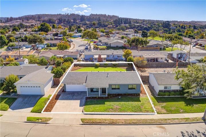 206 Jullien Drive, Santa Maria, California 93455