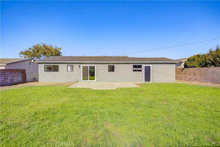 206 Jullien Drive, Santa Maria, California 93455