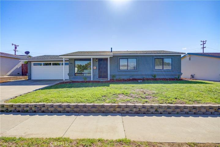 206 Jullien Drive, Santa Maria, California 93455