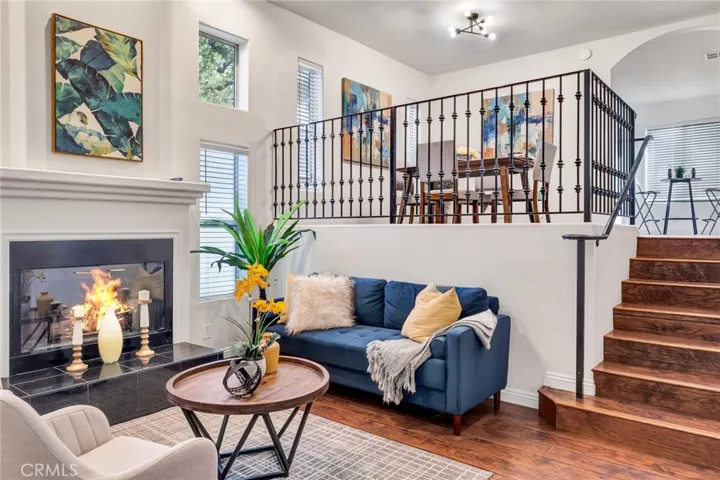 15744 Devonshire Street, Granada Hills, California 91344
