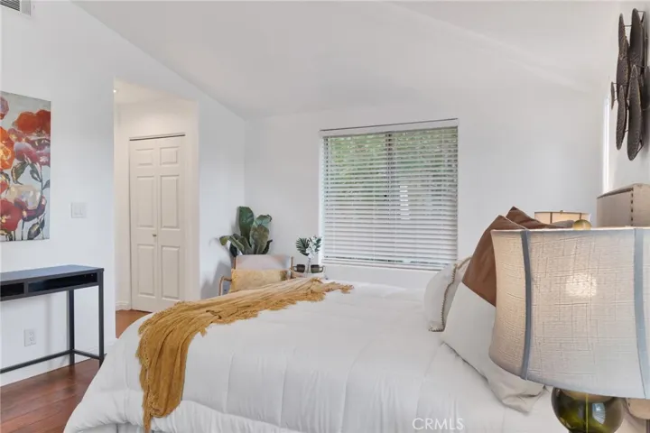 15744 Devonshire Street, Granada Hills, California 91344