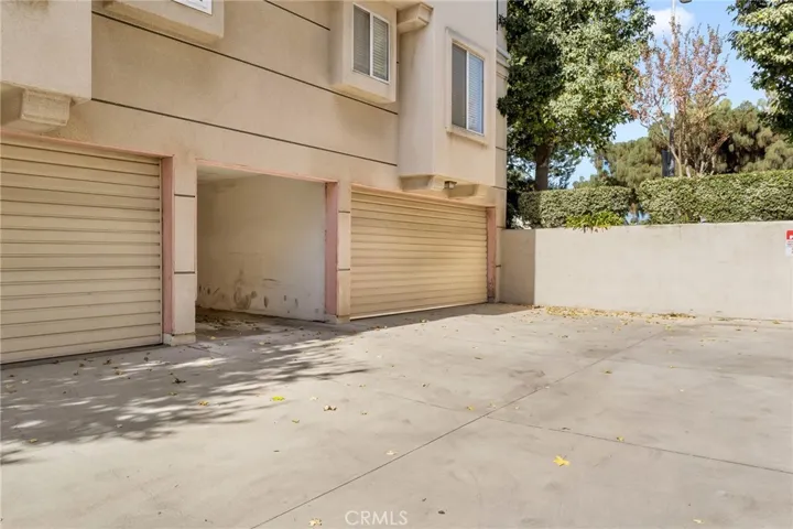 15744 Devonshire Street, Granada Hills, California 91344