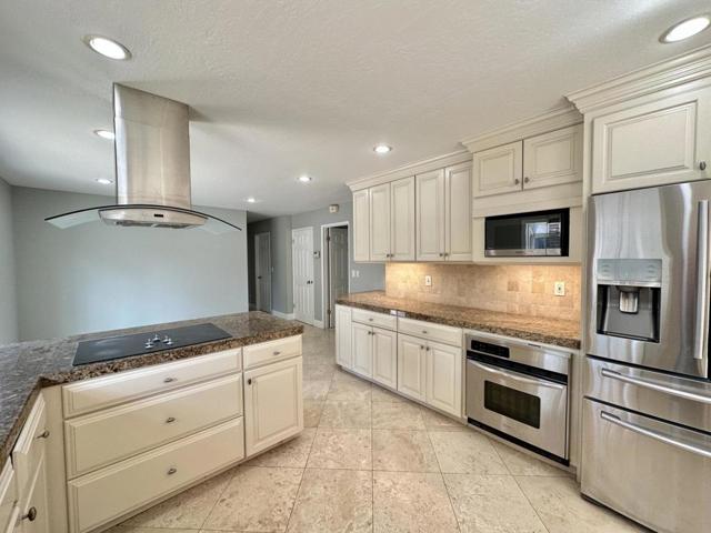 12155 Carol Lane, Saratoga, California 95070
