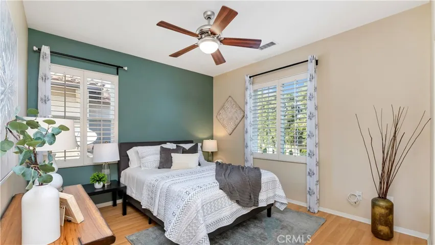 1557 Amberleaf, Costa Mesa, California 92626