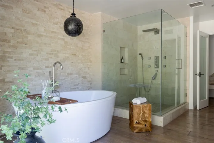 28660 Wagon Road, Agoura Hills, California 91301