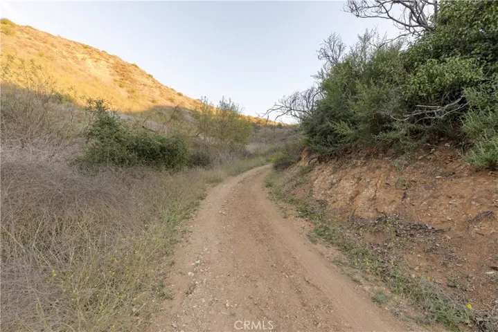 28660 Wagon Road, Agoura Hills, California 91301