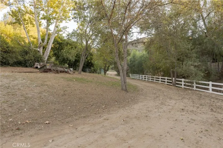 28660 Wagon Road, Agoura Hills, California 91301