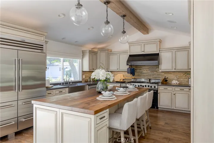 28660 Wagon Road, Agoura Hills, California 91301