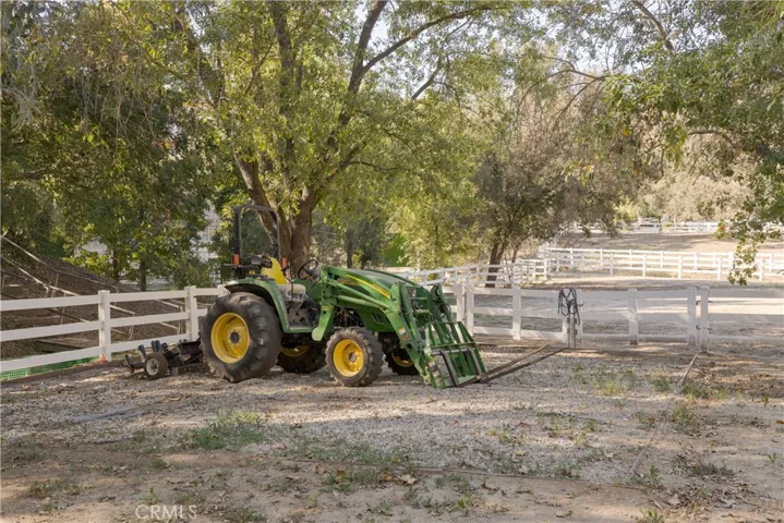 28660 Wagon Road, Agoura Hills, California 91301