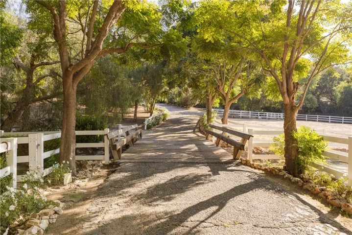 28660 Wagon Road, Agoura Hills, California 91301