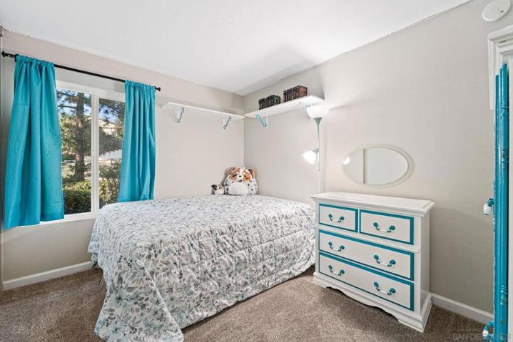 2365 Apricot Tree Ln, Spring Valley, California 91977