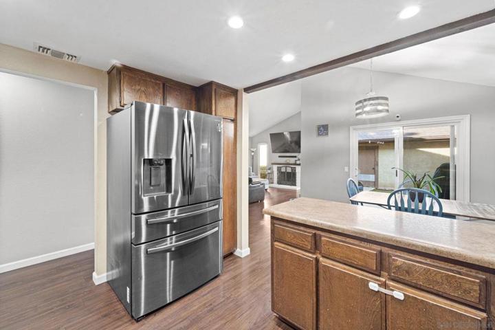 2365 Apricot Tree Ln, Spring Valley, California 91977