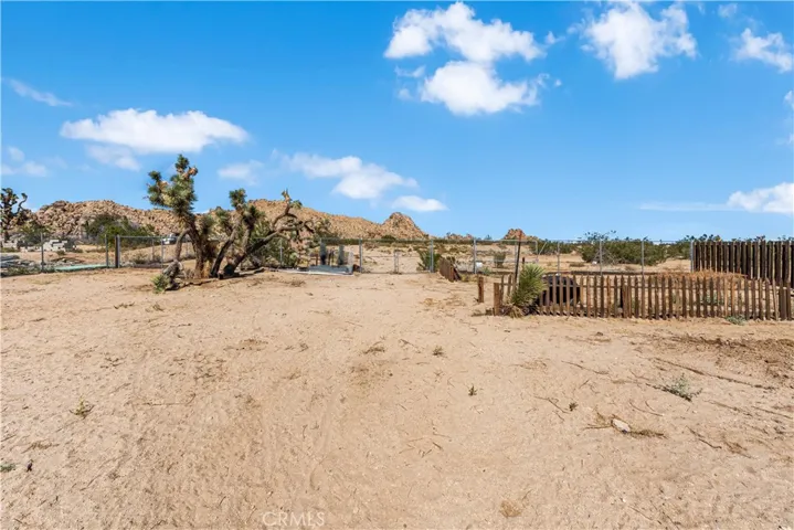 15715 E Avenue Q1, Palmdale, California 93591