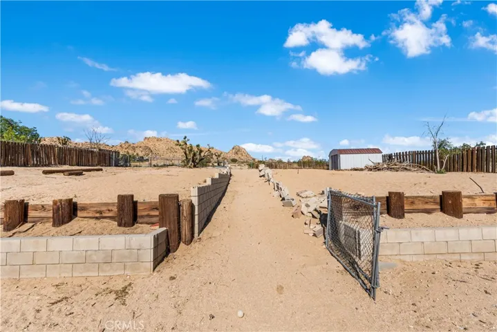 15715 E Avenue Q1, Palmdale, California 93591