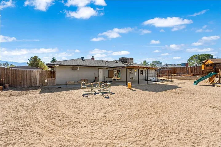 15715 E Avenue Q1, Palmdale, California 93591