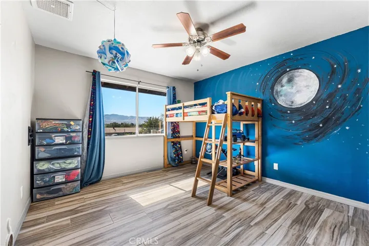 15715 E Avenue Q1, Palmdale, California 93591