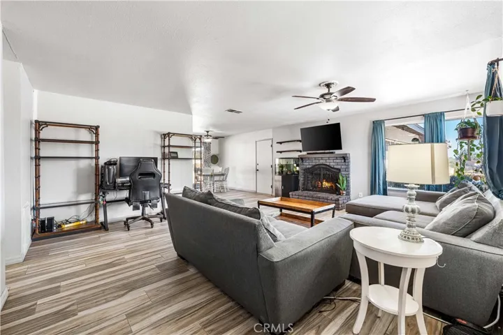 15715 E Avenue Q1, Palmdale, California 93591