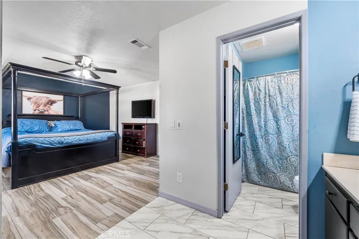 15715 E Avenue Q1, Palmdale, California 93591