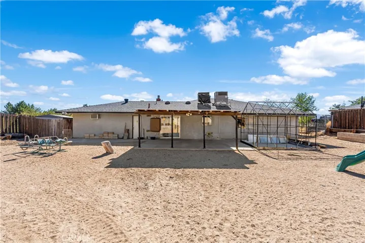 15715 E Avenue Q1, Palmdale, California 93591